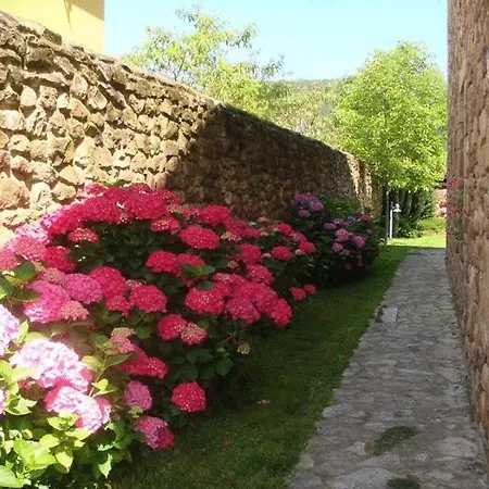 Los Nogales Casa rural Barcenilla